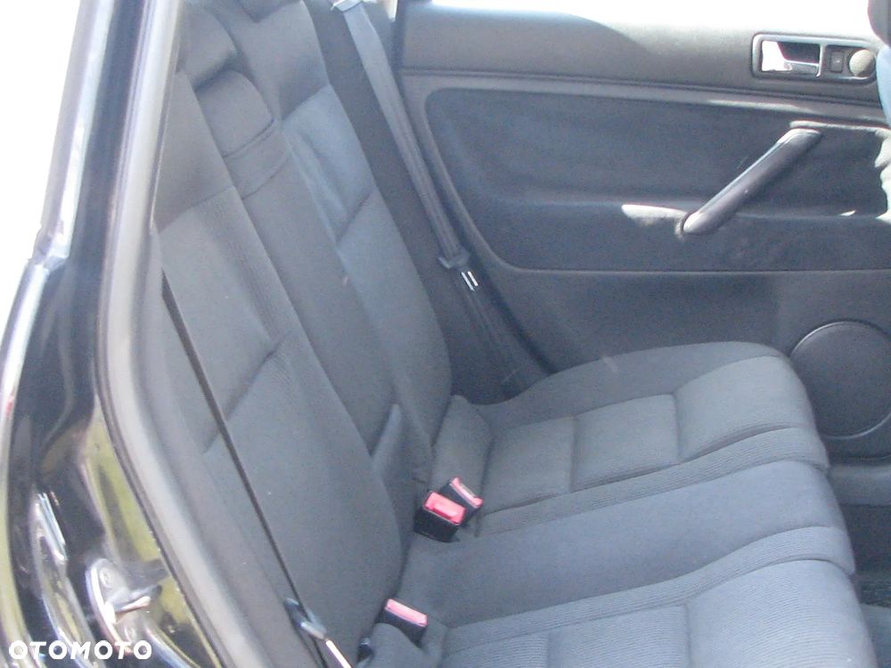 Volkswagen Passat 1.9 TDI - 9