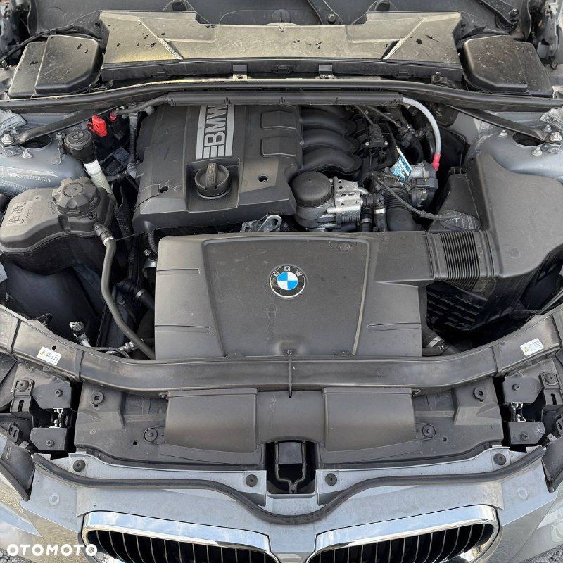 BMW Seria 3 318i Edition Exclusive - 13