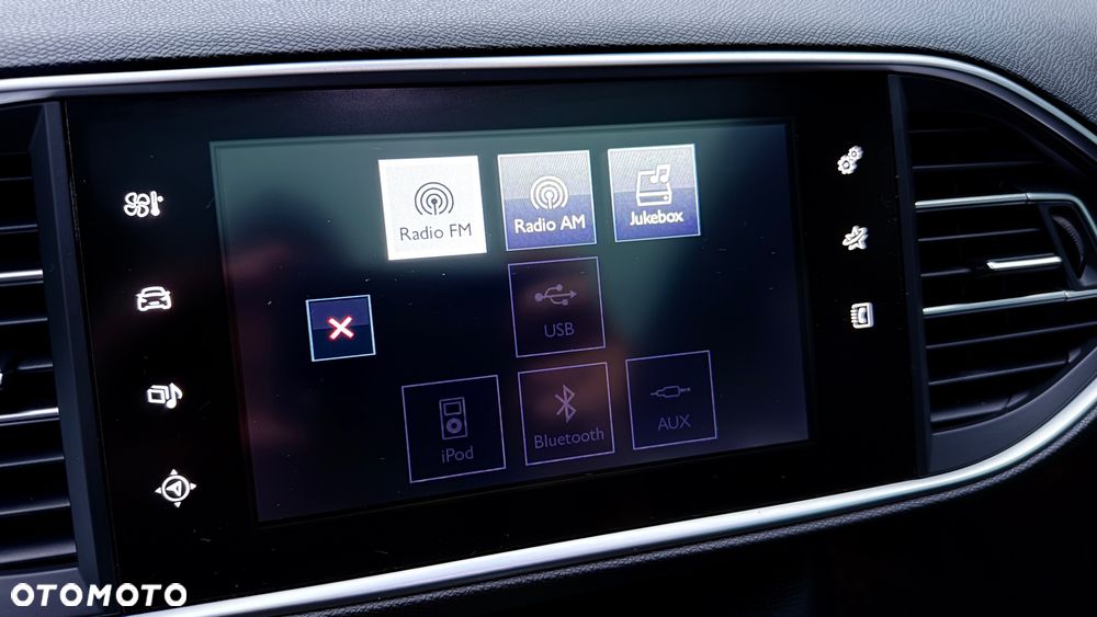 Peugeot 308 130 e-THP Stop & Start Allure - 25