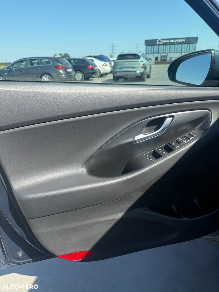 Hyundai i30 1.5 T-GDI MHEV 160CP Exclusive - 24