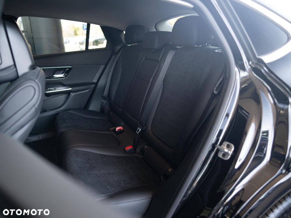 Mercedes-Benz GLC - 10