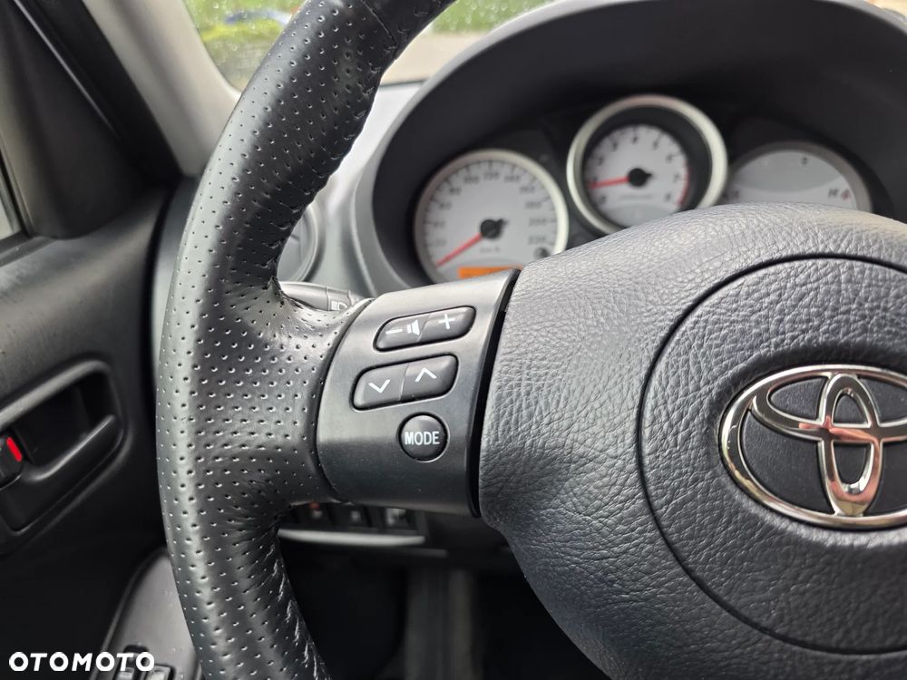 Toyota RAV4 4x4 Executive - 26