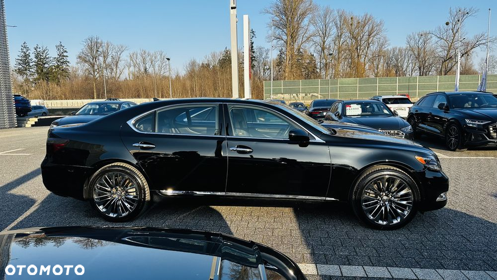 Lexus LS 600h L - 3
