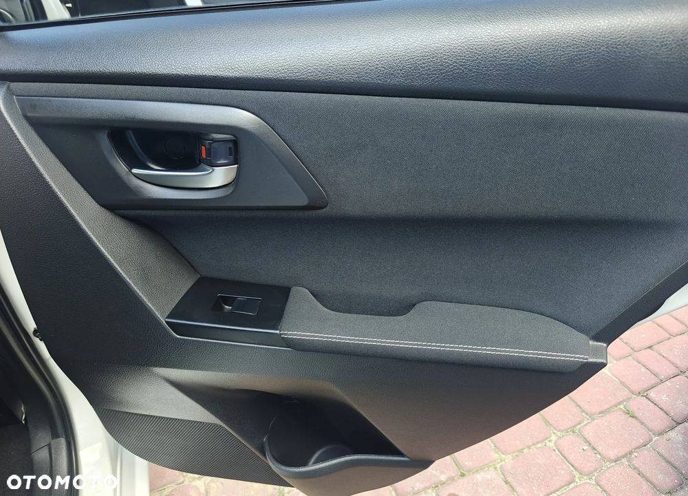 Toyota Auris - 25