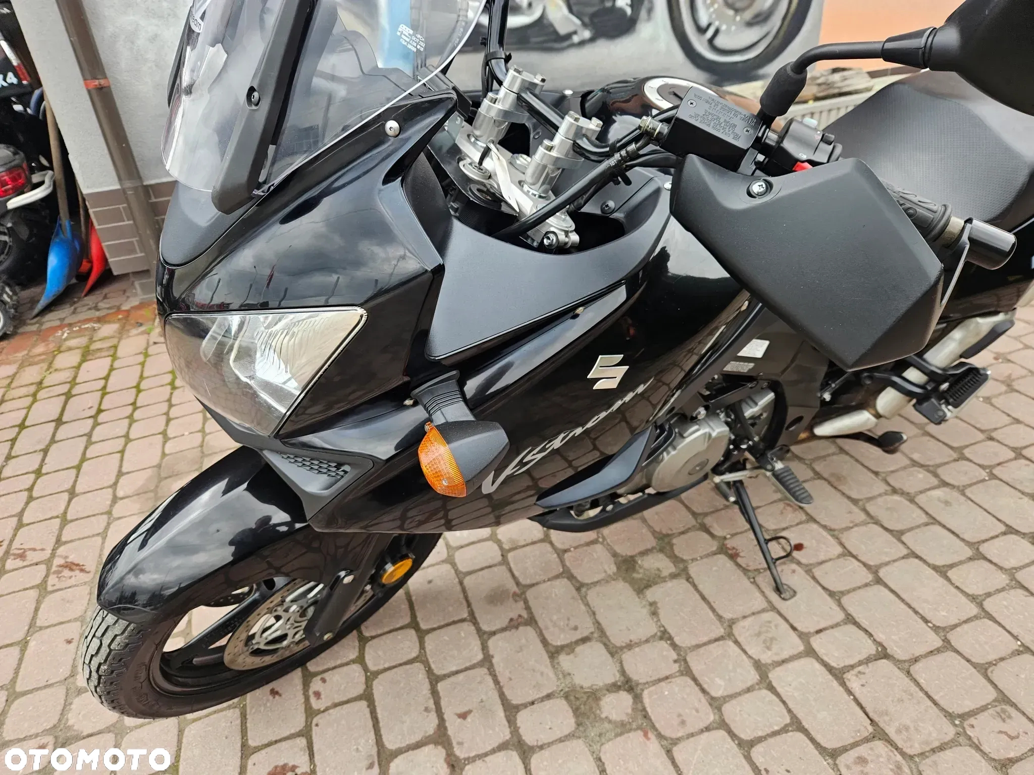 Suzuki DL - 13