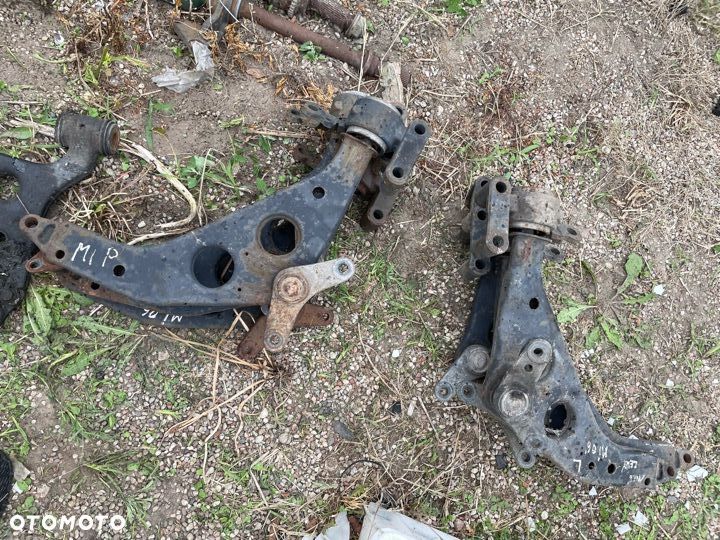 MERCEDES b 245 A169 wahacz piasta tarcza  zacisk czujnik ABS amortyzator - 7