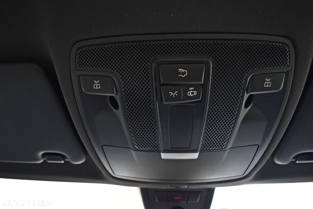 Mercedes-Benz GLA 200 7G-DCT Urban - 15