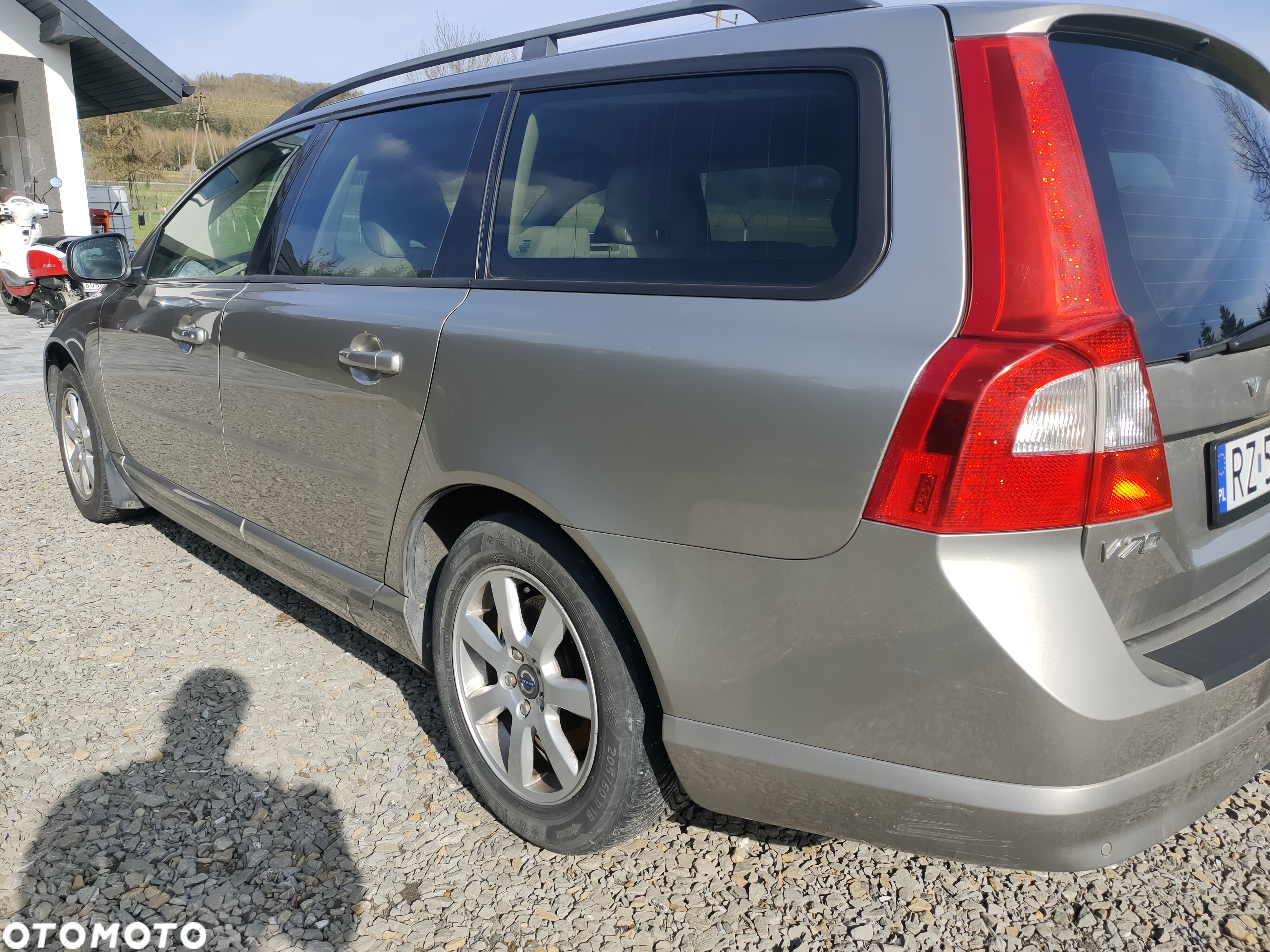 Volvo V70 2.0 Momentum - 7