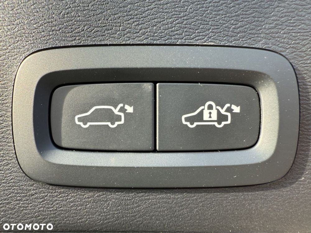 Volvo XC 40 - 11