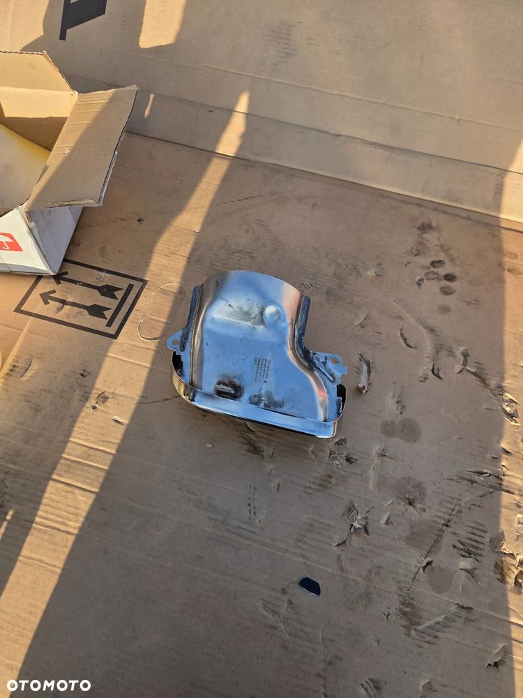 Lewa Końcówka Wydechu Citroën C5 II X7 Kombi 7452ZG 9686046080 lewa Końcówka układu wydechowego - 4
