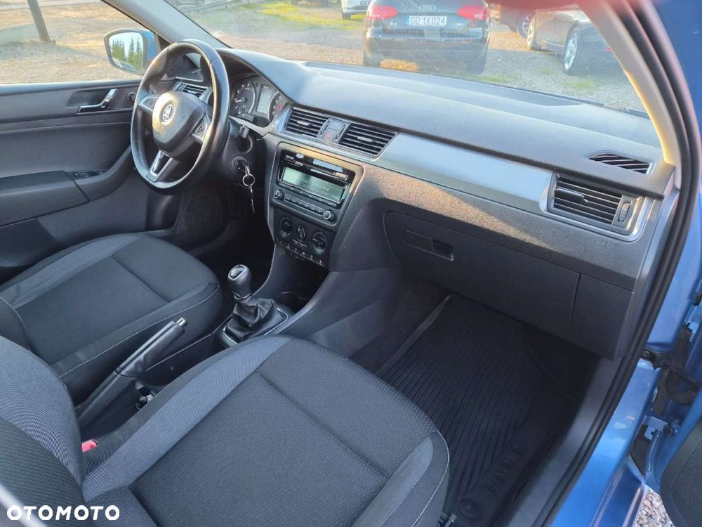 Skoda RAPID 1.2 TSI Edition - 18