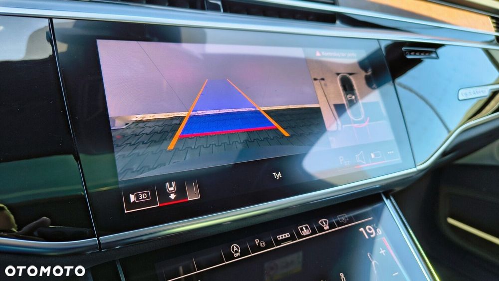 Audi A8 - 20