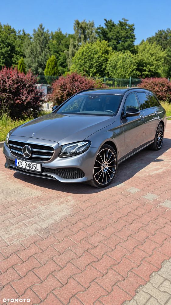 Mercedes-Benz Klasa E 220 d 9G-TRONIC - 1