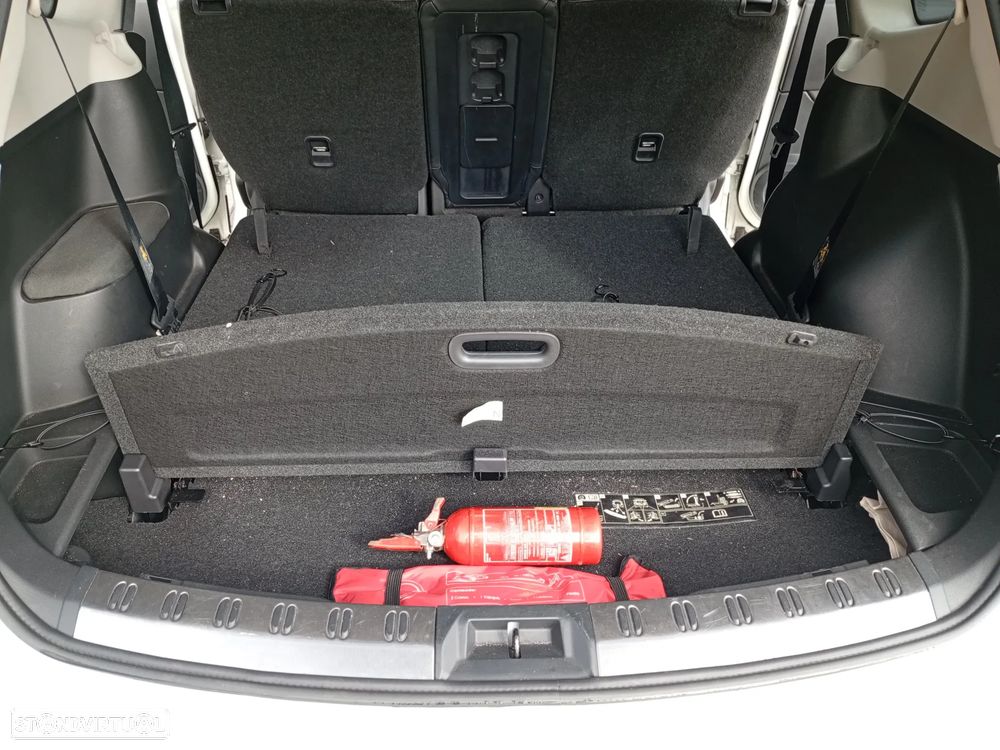 Nissan Qashqai +2 1.6 dCi Tekna Sport 18 S&S - 17