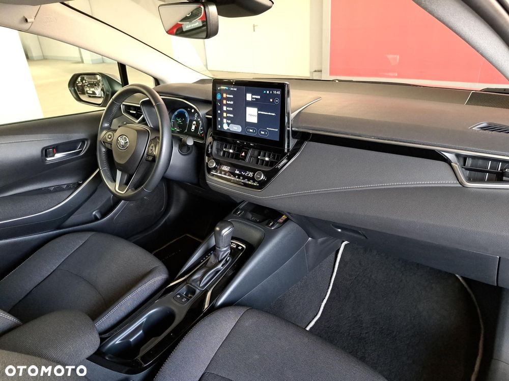Toyota Corolla 1.8 Hybrid Comfort - 16