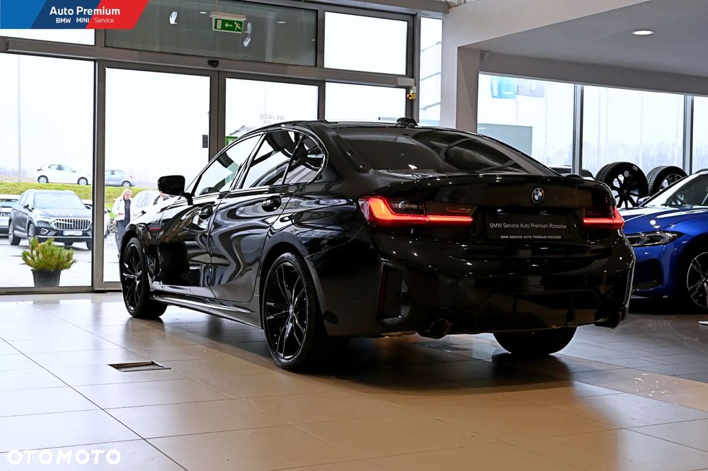 BMW Seria 3 330i xDrive M Sport - 20