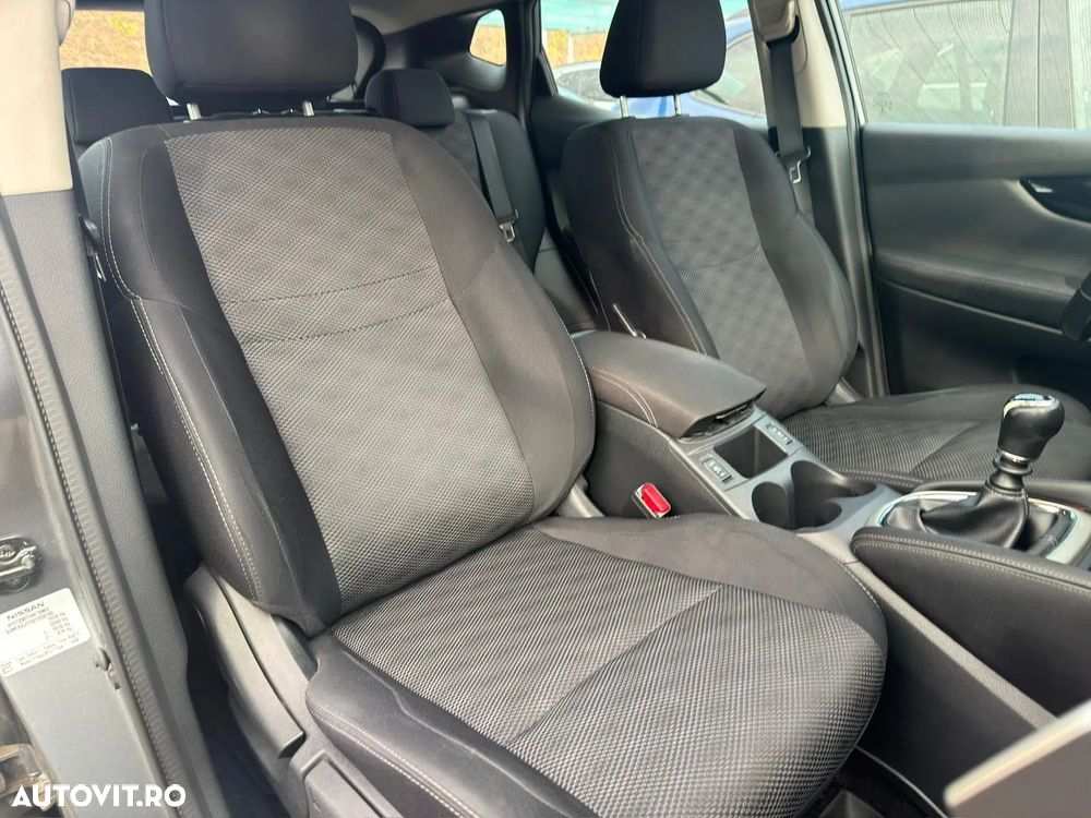 Nissan Qashqai 1.5 dCi DPF acenta - 15
