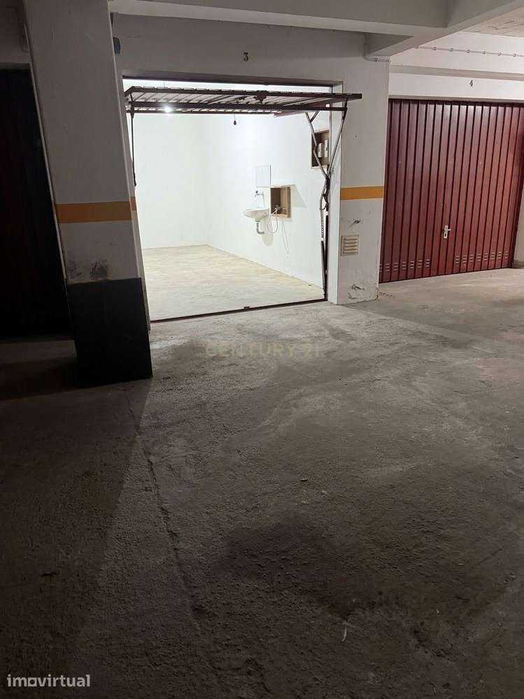 GARAGEM EM SETÚBAL | 16,85 M² | JUNTO AO PARQUE DE VANICELOS E À ACADE - Grande imagem: 5/9