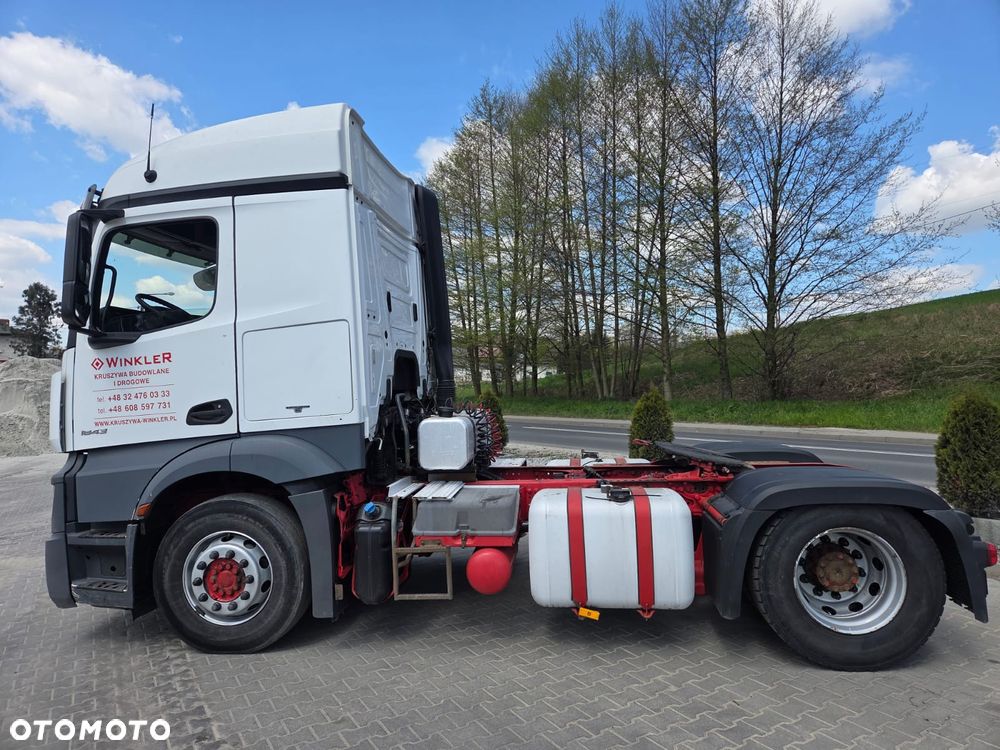 Mercedes-Benz ACTROS - 3