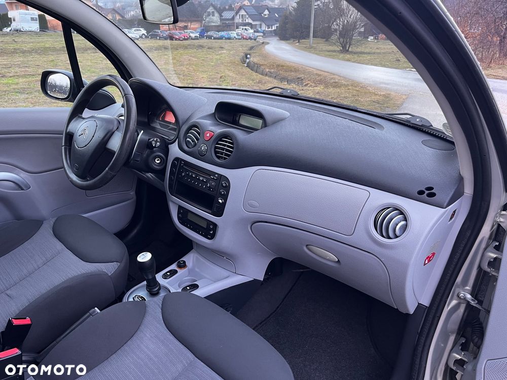 Citroën C3 1.4 16V Senso Drive X-TR - 9
