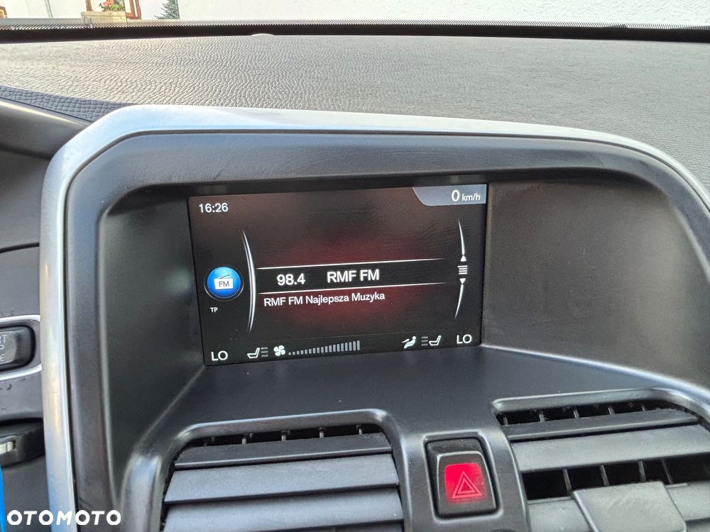 Volvo XC 60 D4 Geartronic Summum - 38