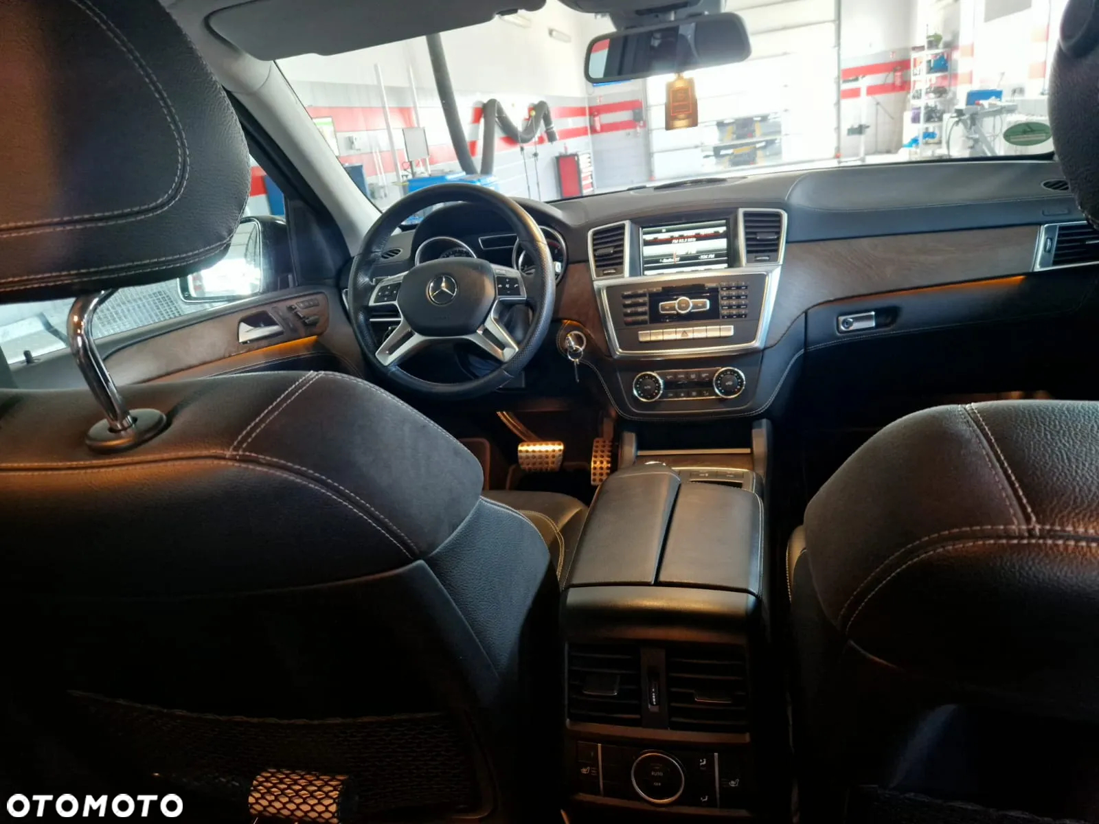 Mercedes-Benz ML 350 BlueTEC 4MATIC 7G-TRONIC - 18