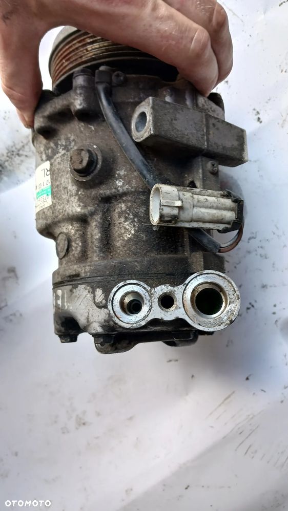 Kompresor Sprężarka klimatyzacji Opel GM 24421642 Meriva A - 3