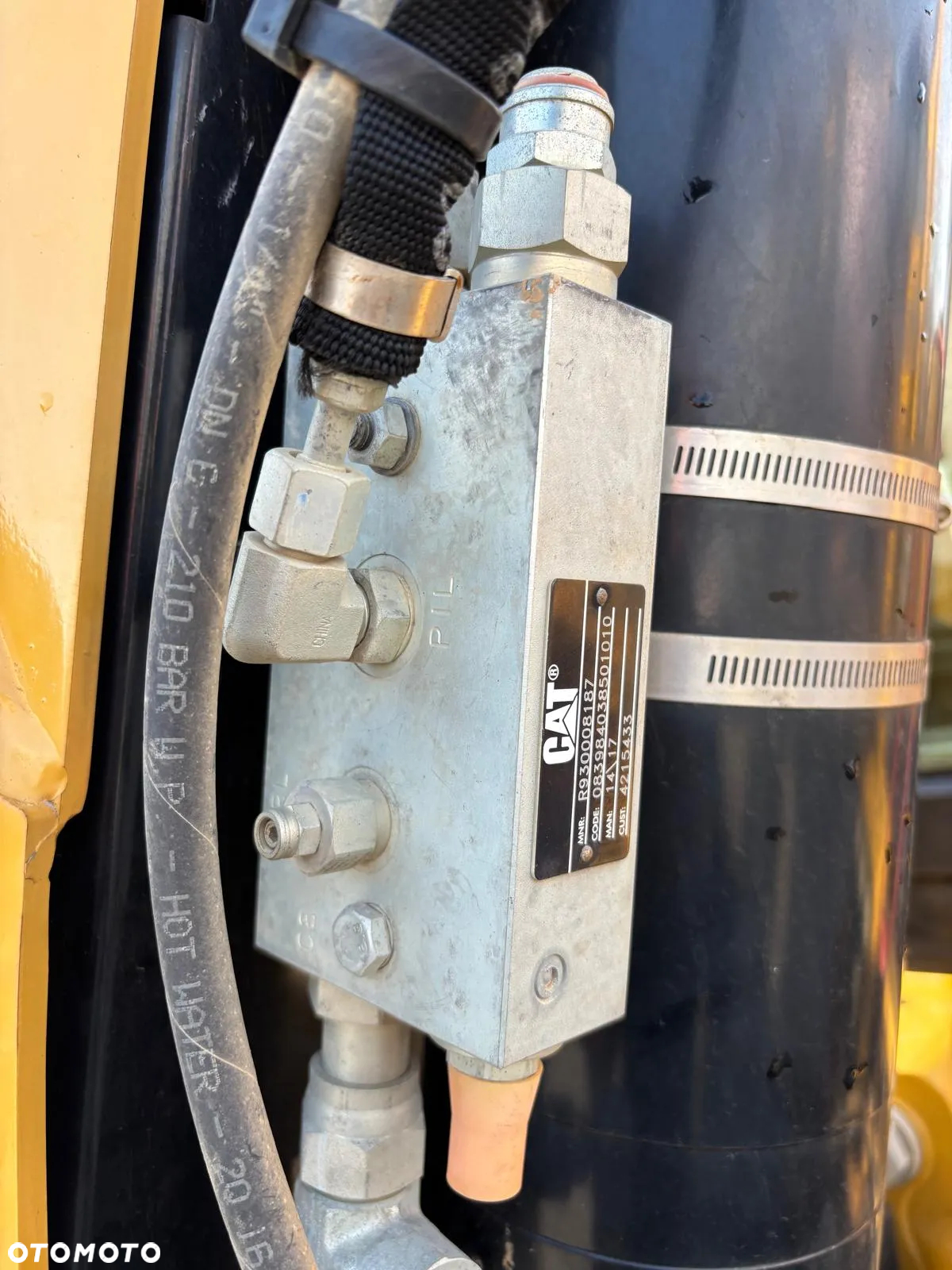 Caterpillar 432 - 19