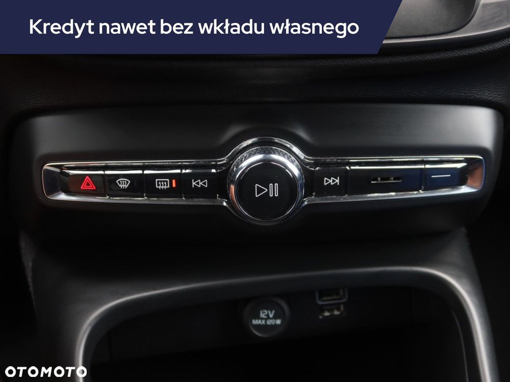 Volvo XC 40 - 15