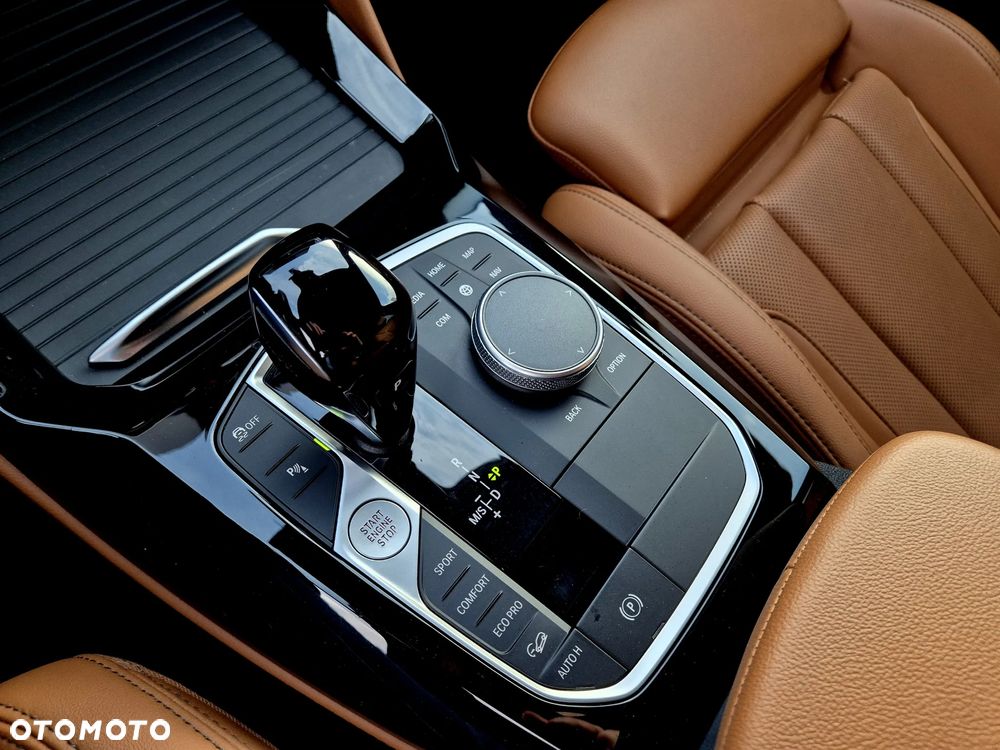 BMW X4 xDrive20i M Sport - 11
