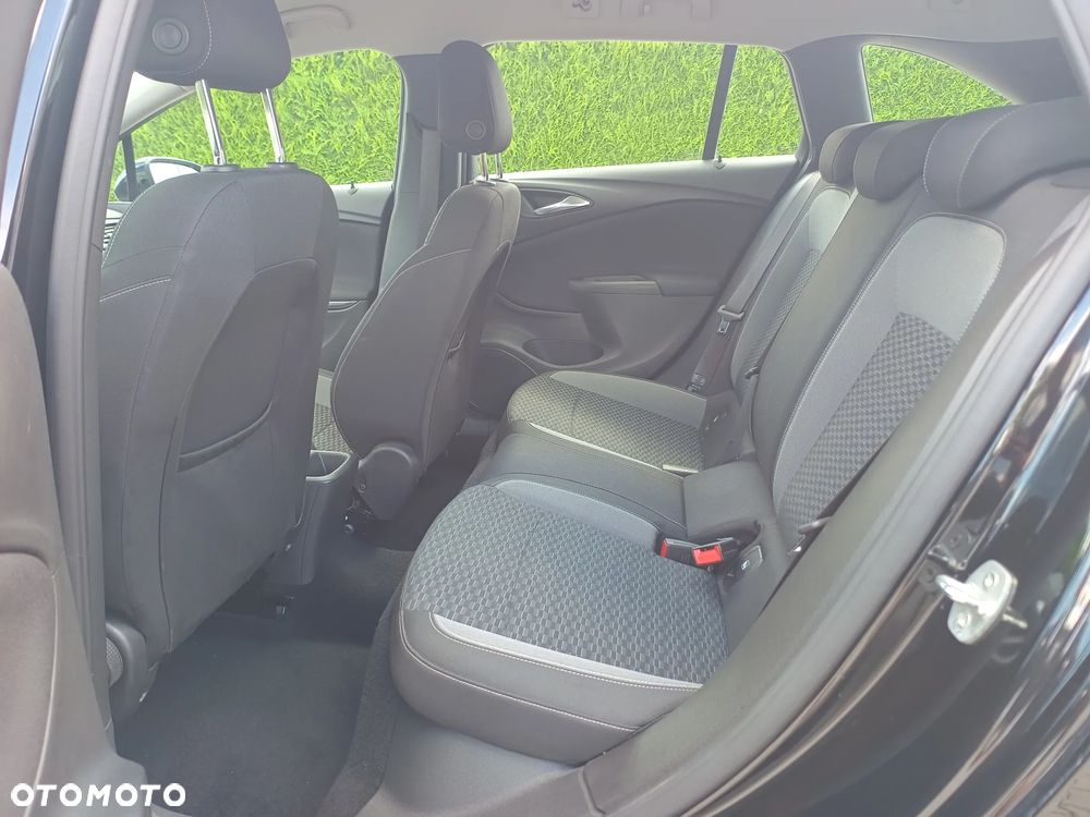 Opel Astra 1.5 D Start/Stop Business Edition - 16