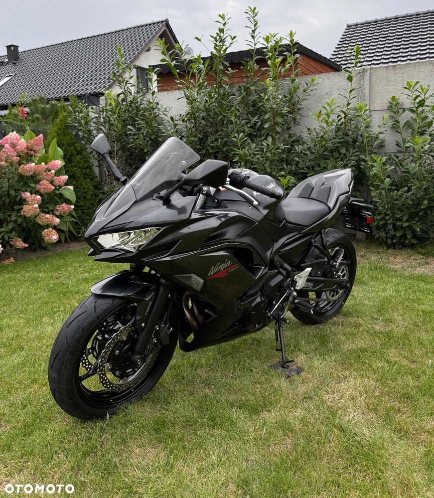 Kawasaki Ninja - 3
