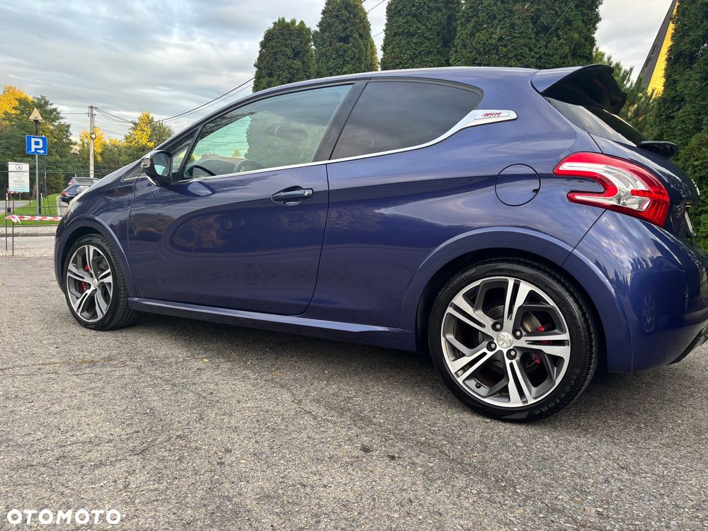 Peugeot 208 1.6 THP GTi - 2