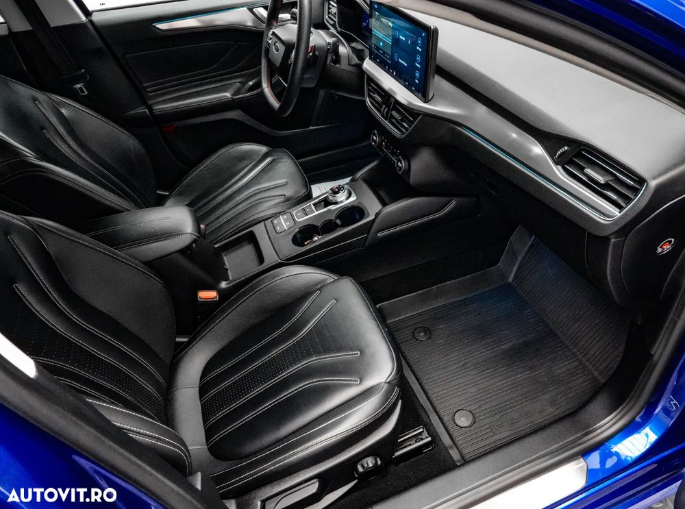 Ford Focus 2.0 TDCI ST-Line - 13