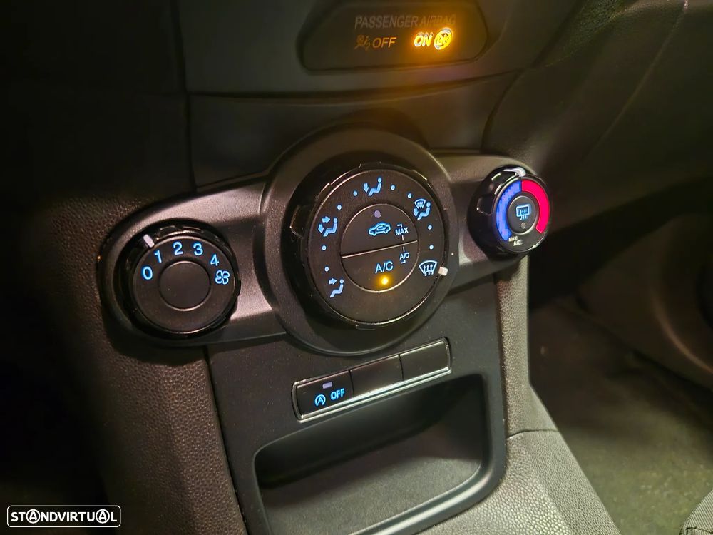 Ford Fiesta 1.0 Ti-VCT Trend - 17