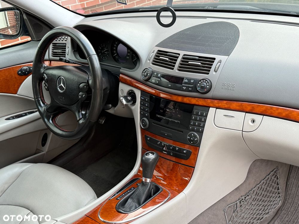 Mercedes-Benz Klasa E 220 CDI Automatik Elegance - 12