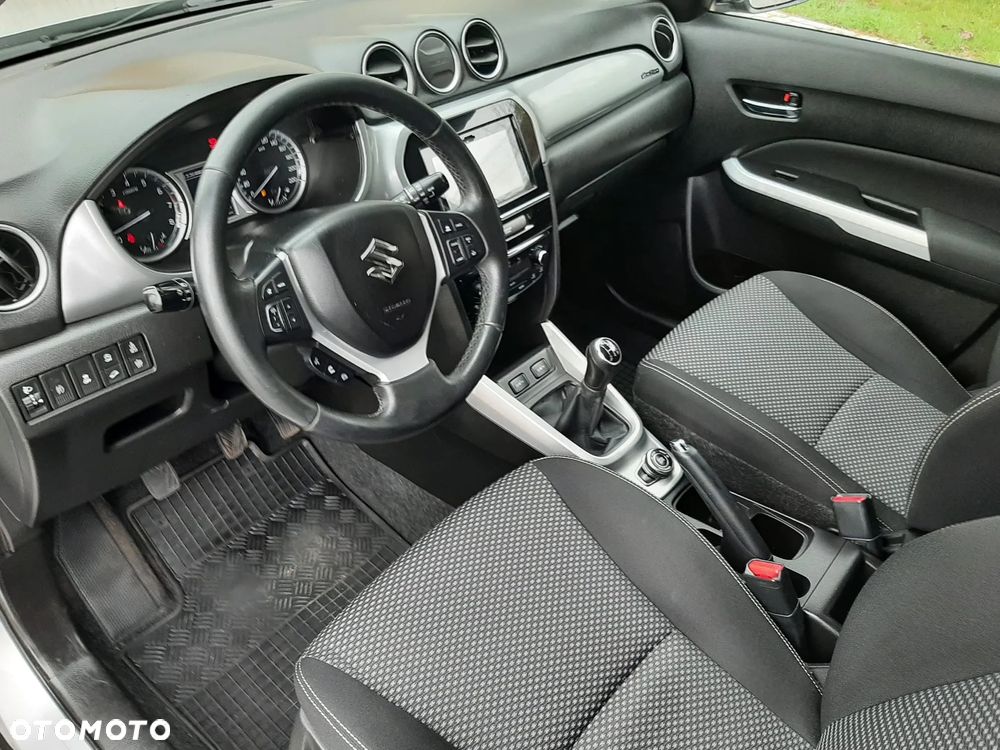Suzuki Vitara 1.6 (4x4) Allgrip Comfort - 22