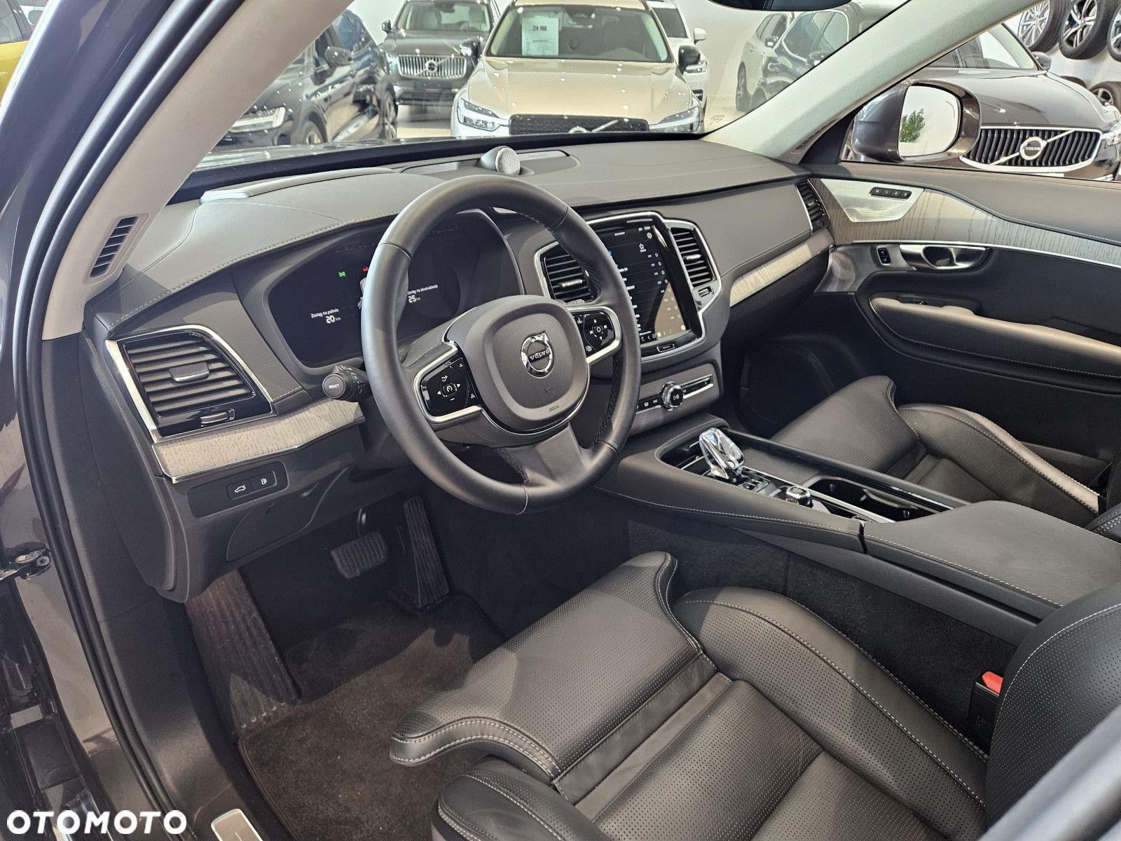 Volvo XC 90 - 12
