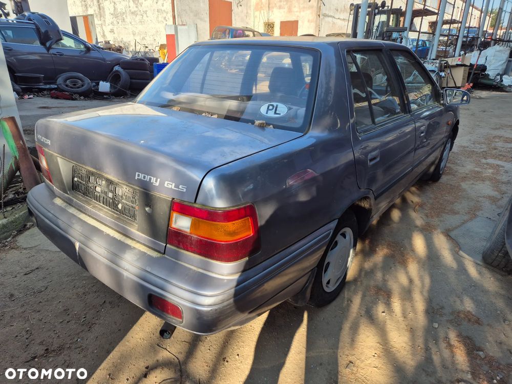 HYUNDAI PONY GLS Części , maska, zderzak, lampy, błotnik, alternator, silnik - 1