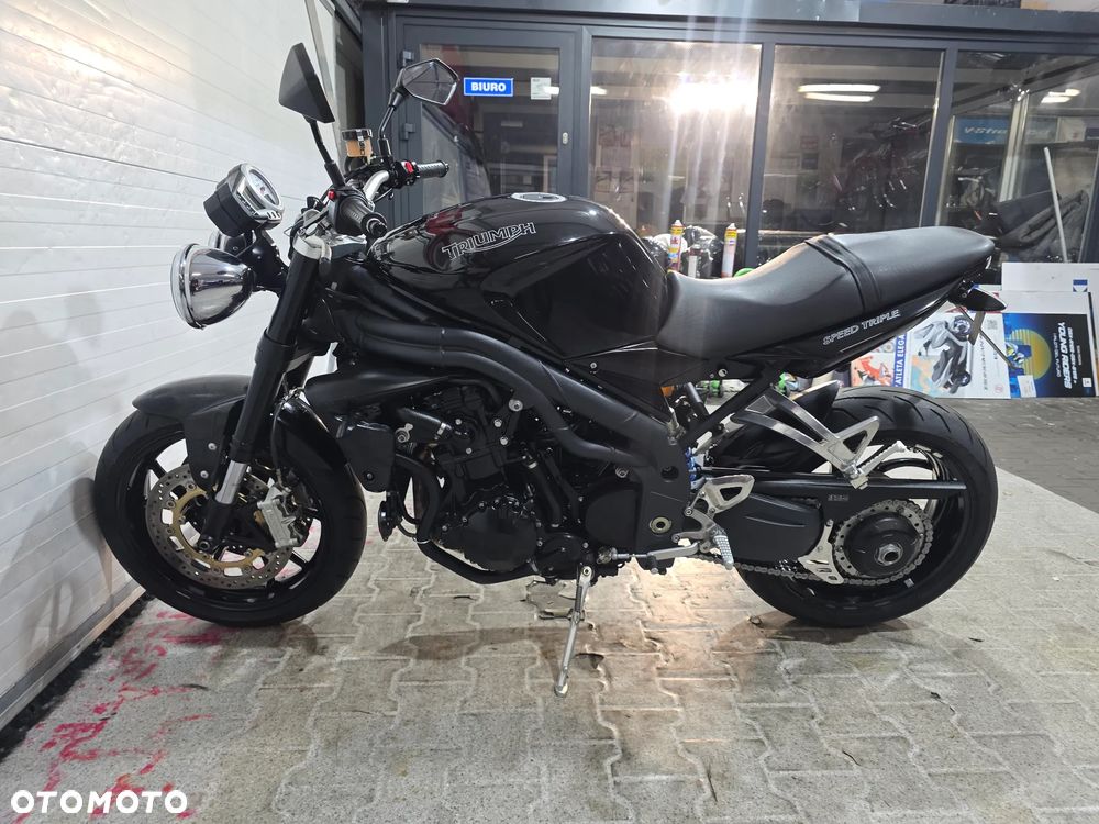 Triumph Speed Triple - 18