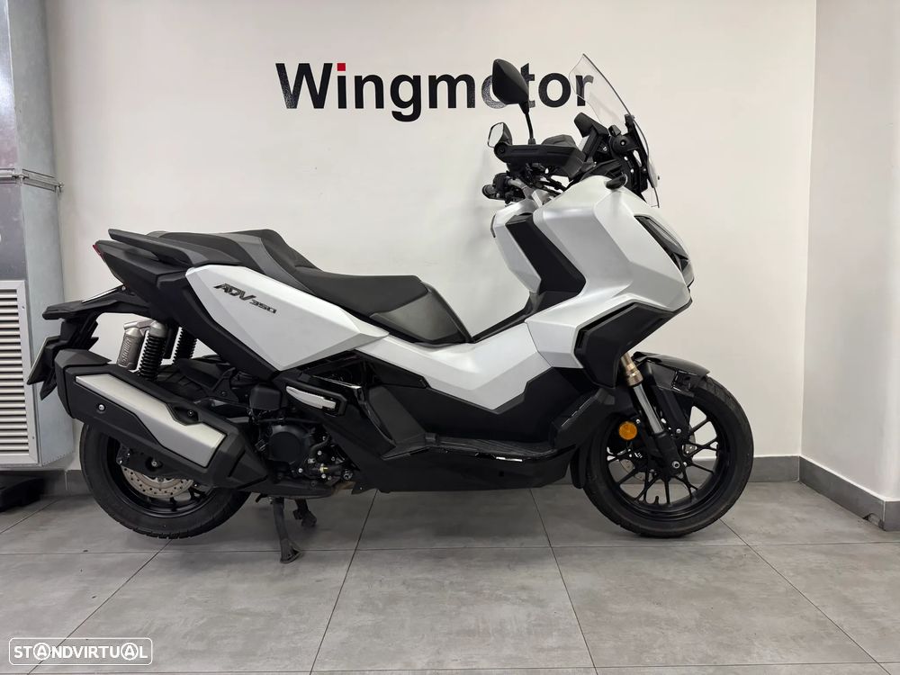 Honda ADV 350 - 1