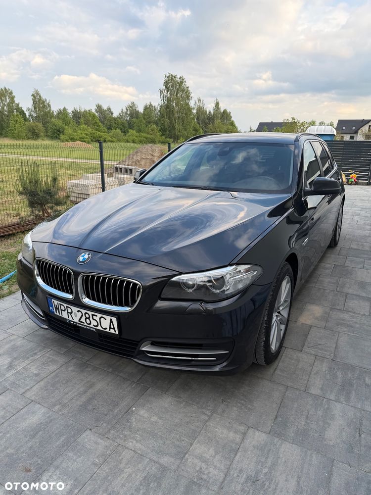 BMW Seria 5 530d xDrive - 9