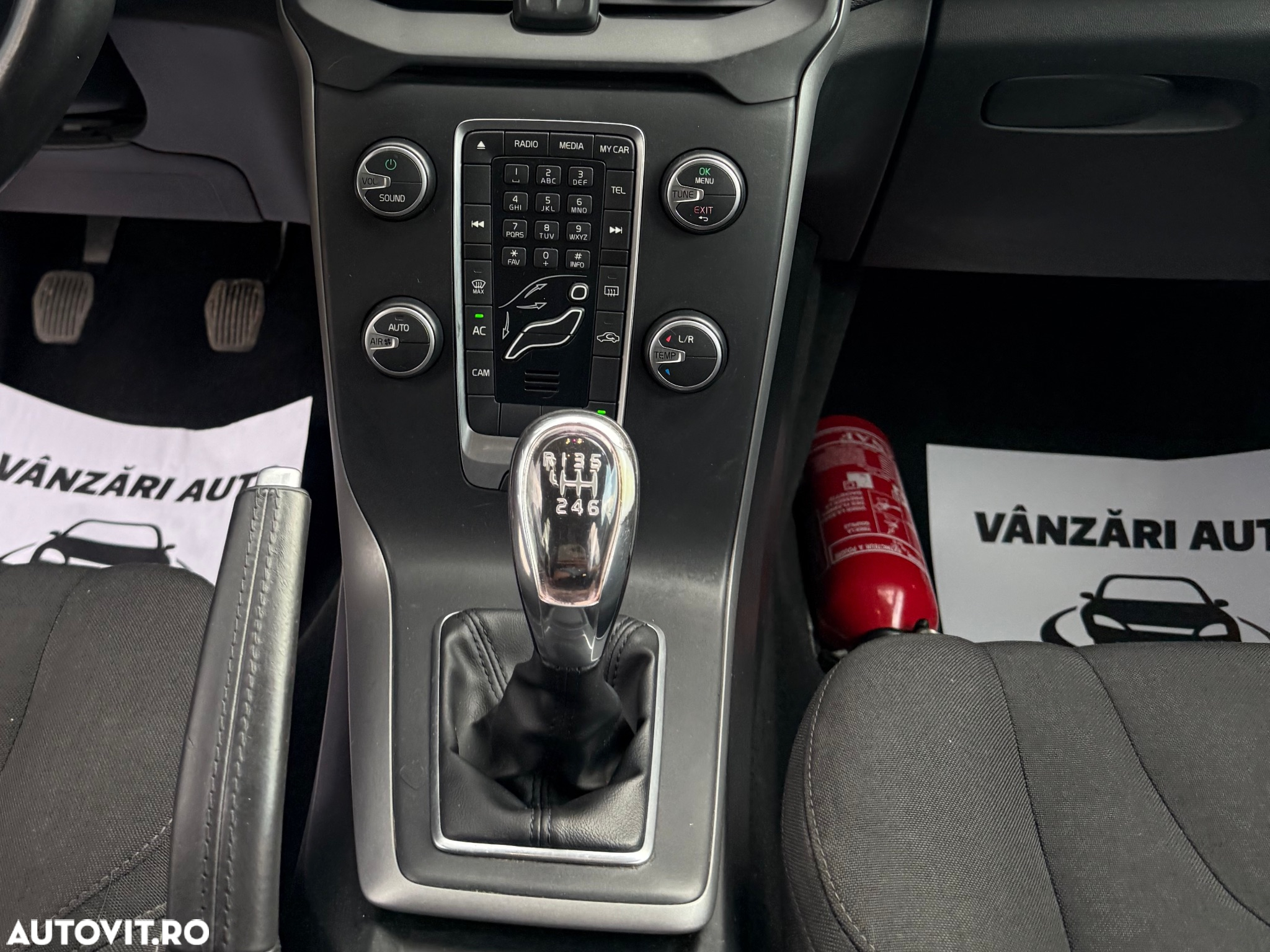 Volvo V40 D2 94g Basic - 17