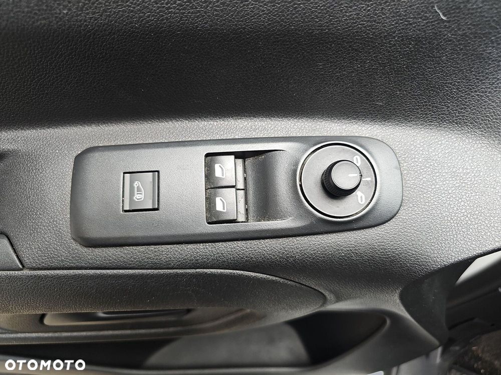 Opel Combo 1.5 DT Enjoy 102KM XL - 13