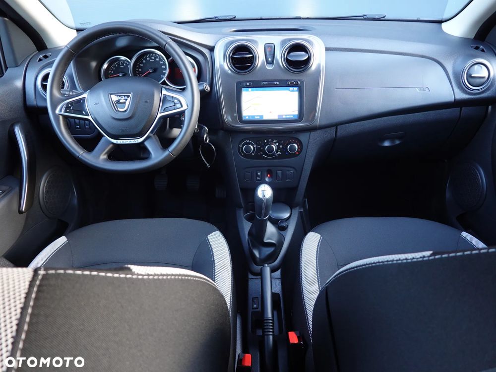 Dacia Sandero Stepway 0.9 TCe Laureate S&S - 10