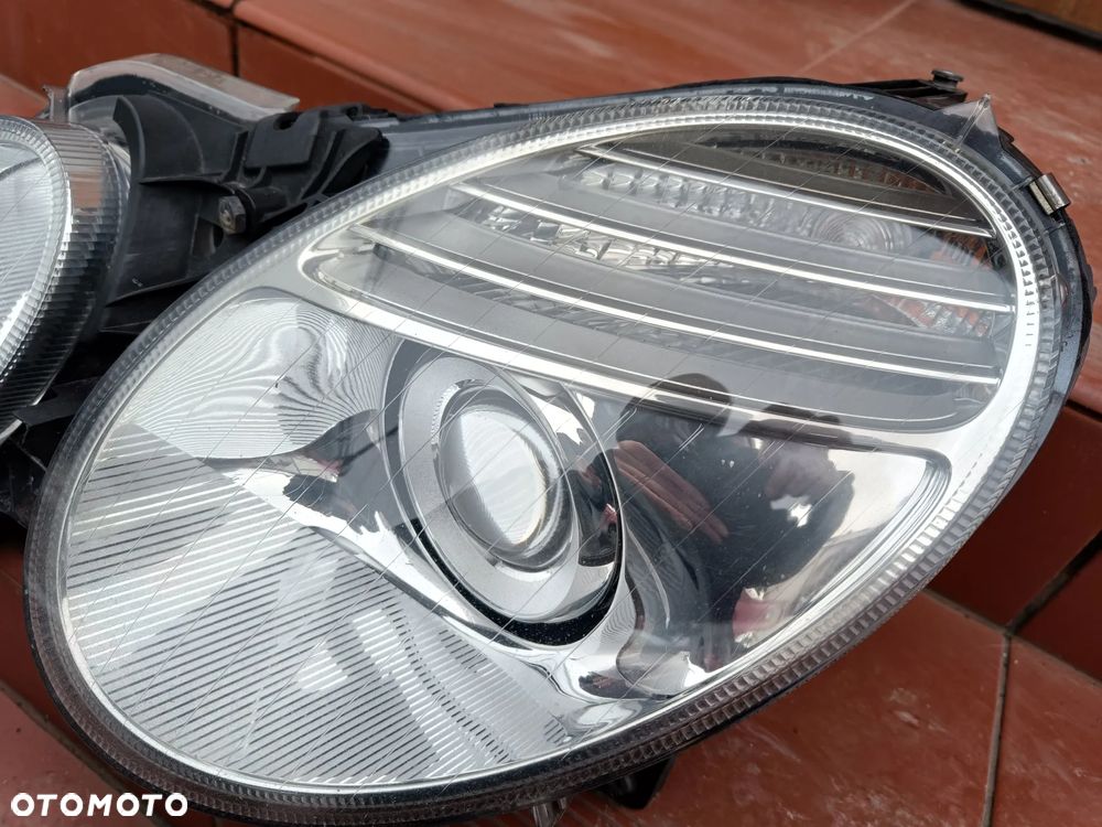 MERCEDES W211 LIFT LAMPA LEWA PRAWA PRZÓD PRZEDNIA BI XENON NIE SKRĘTNY EUROPA - 22