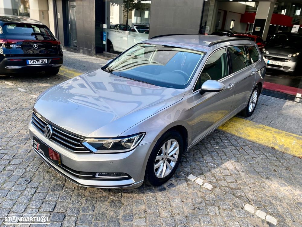 VW Passat Variant 2.0 TDI Confortline DSG - 2