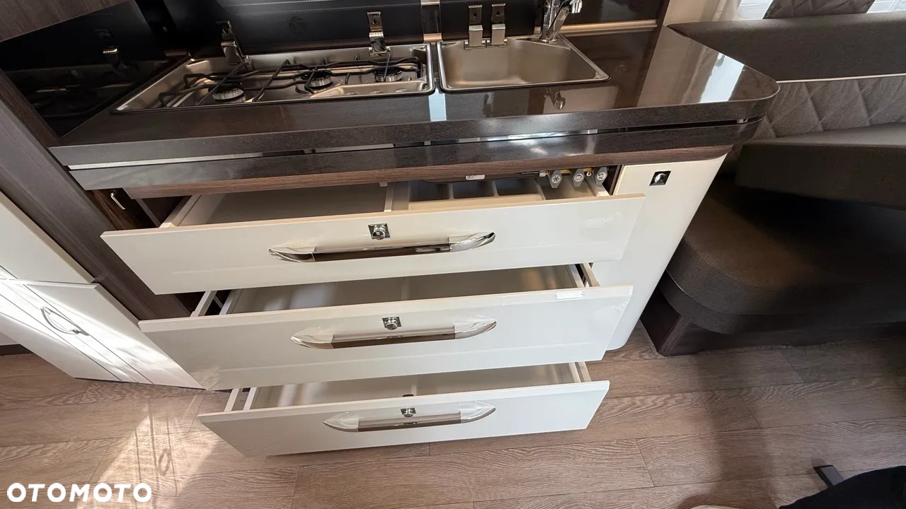 Hobby 560 WFU Prestige - 15