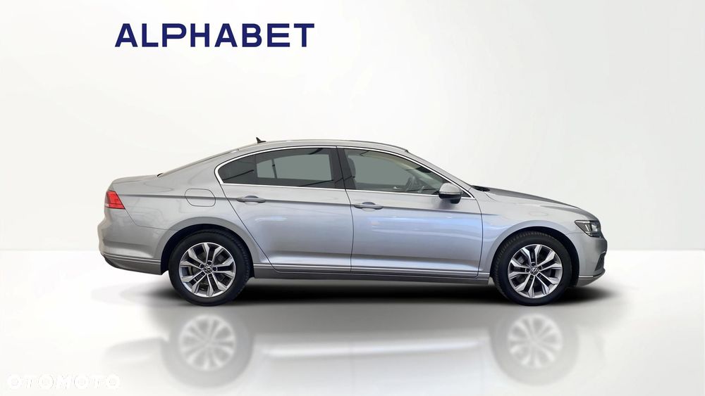 Volkswagen Passat 2.0 TDI EVO Business DSG - 6