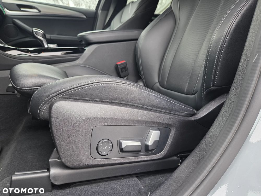 BMW X4 xDrive20i M Sport X sport - 23